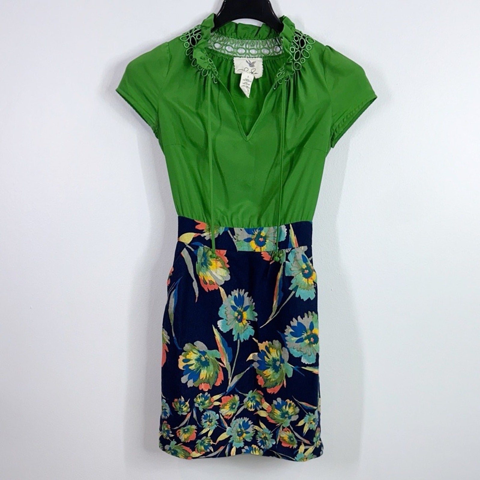 Anthropologie Tabitha floral satin ruffle collar dress size 0